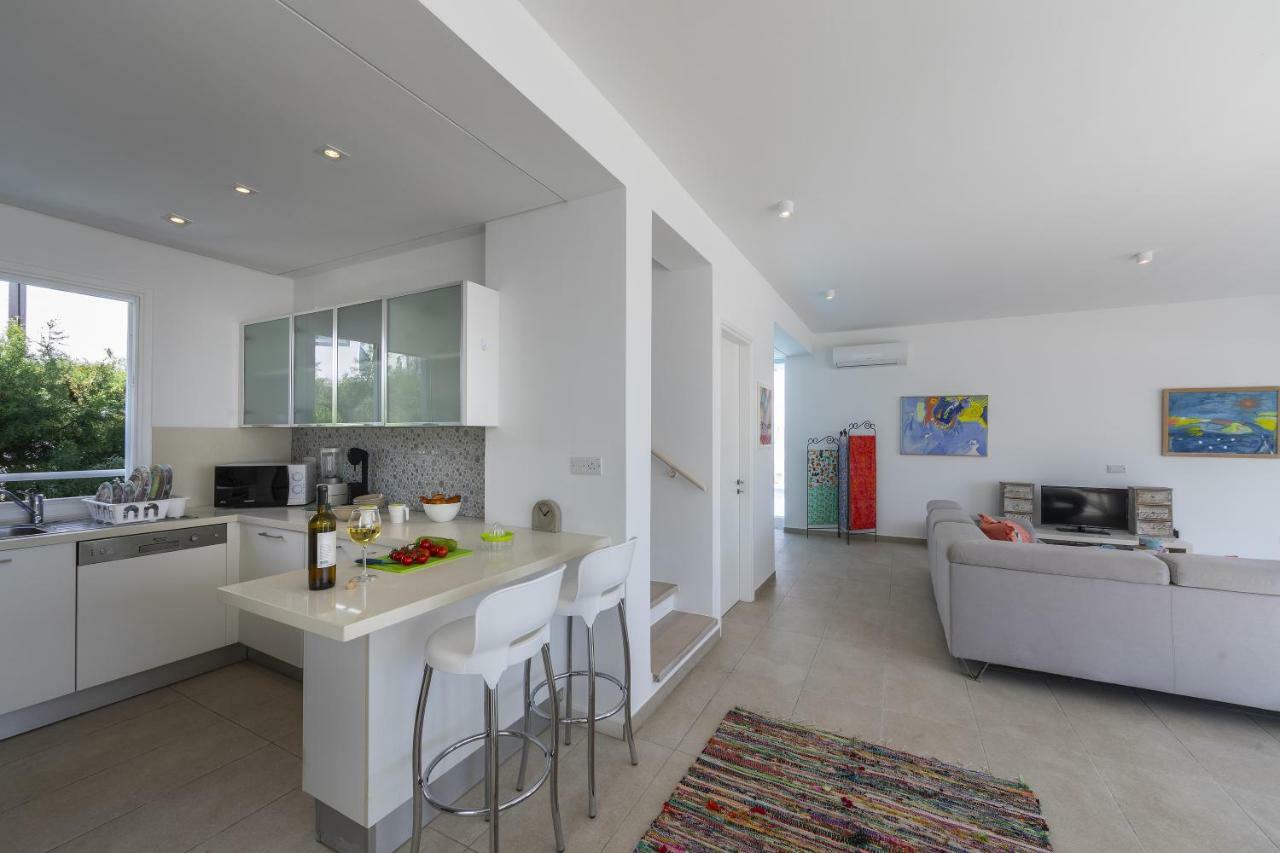 Oceania Villa Protaras Bagian luar foto